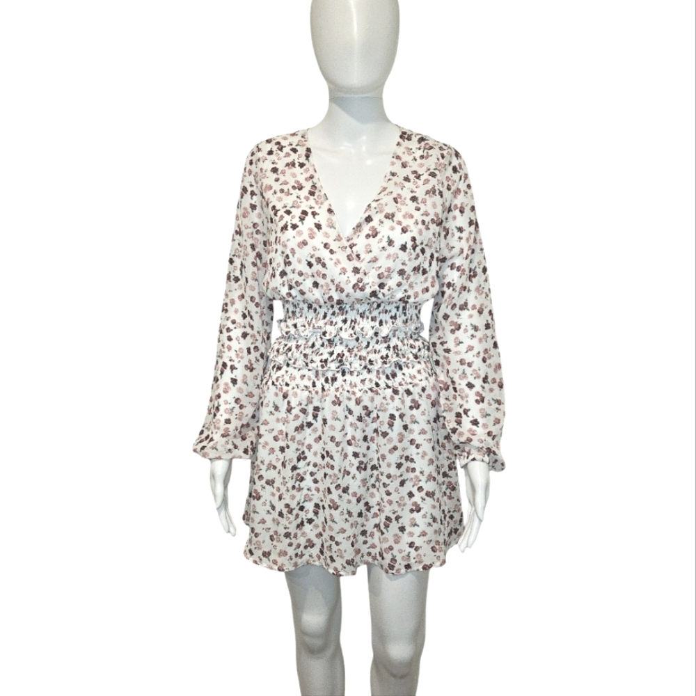 Vine And Valley Pretty Pink & Red Rose Print long-Sleeved Mini Dress Medium NWOT